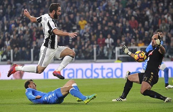 Higuain sẽ lại “nổ súng” để giúp Juventus ca khúc khải hoàn